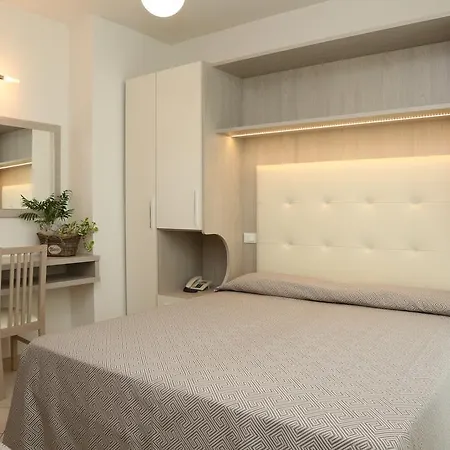 Ambra 3* Cesenatico