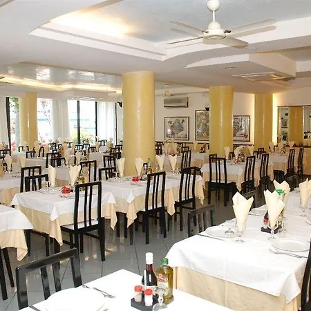 Hotell Ambra Cesenatico