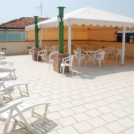 Hotell Ambra Cesenatico